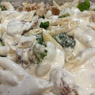 Chicken Broccoli Alfredo Pasta
