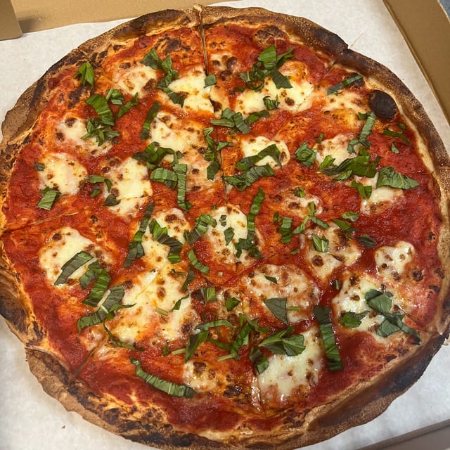 Margherita Pizza.