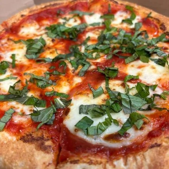 Margherita Pizza.